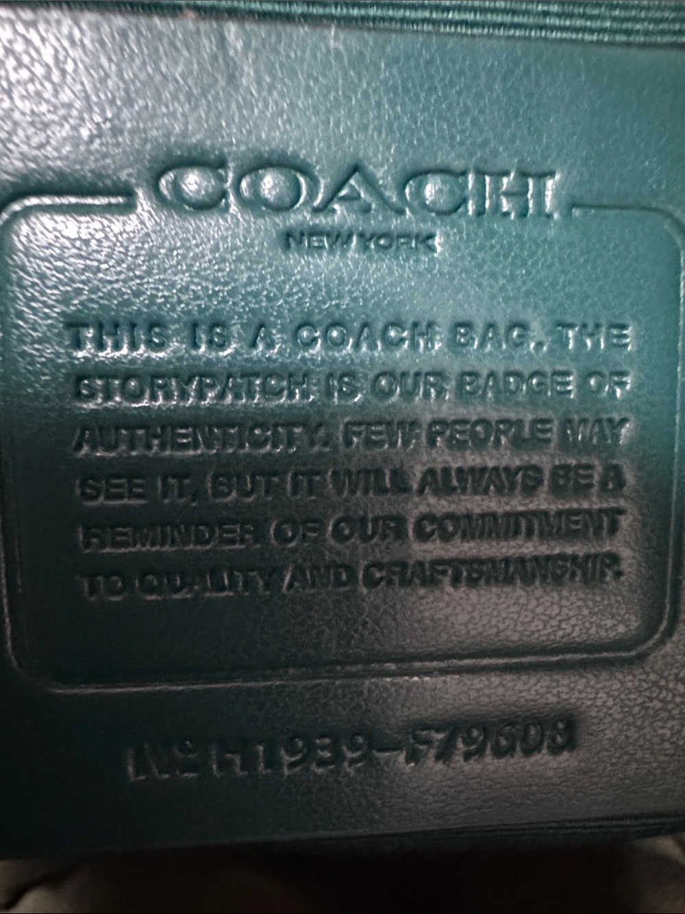 COACH Emerald Green Saffiano Leather Tote with Gold Hardware - Picture 2 of 9